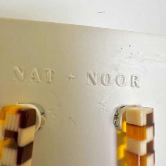 Nat + Noor checkered pattern earrings - Picture 3 of 9